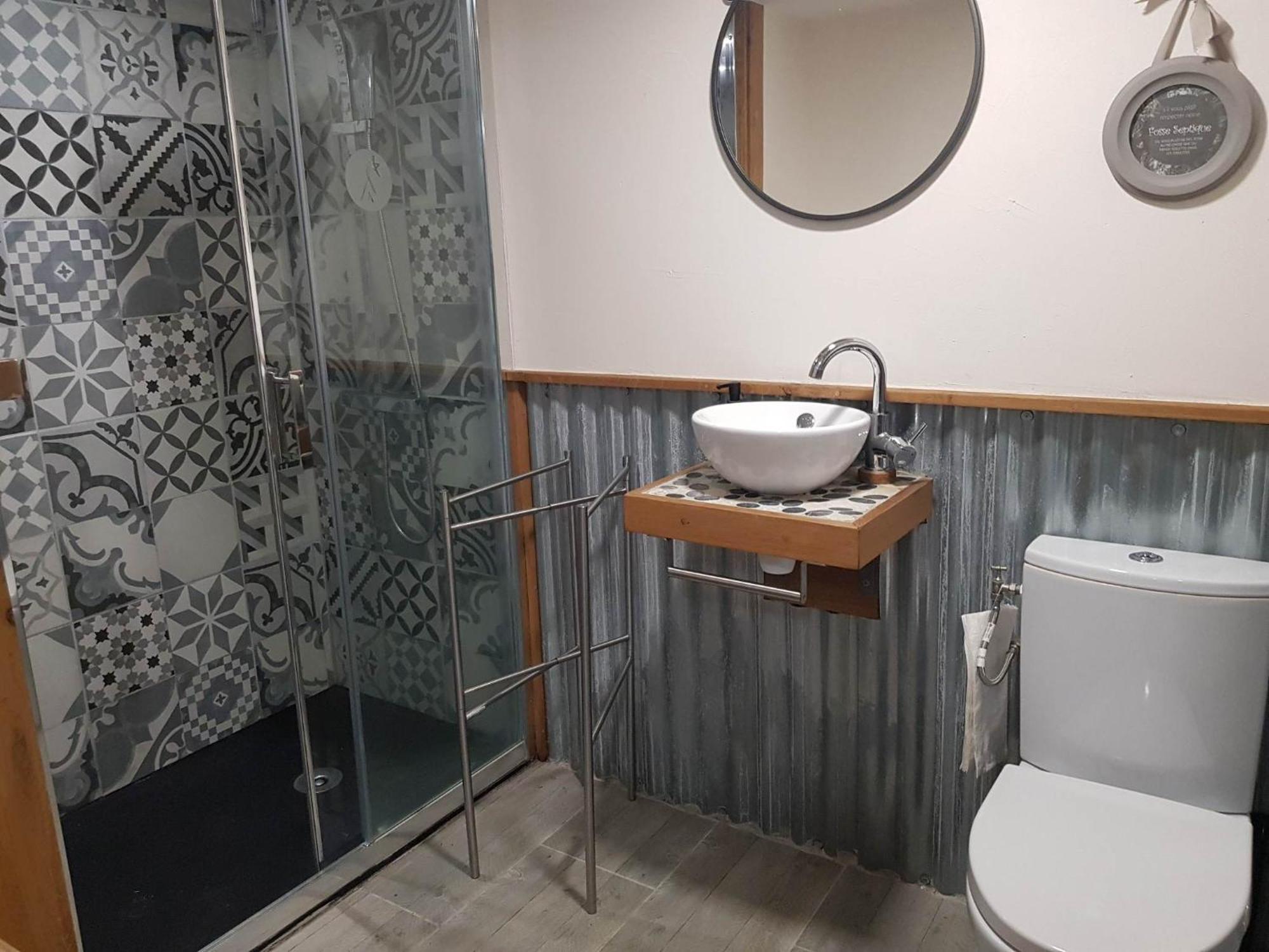 La Toile Sous Les Etoiles Hotel Charron  ภายนอก รูปภาพ