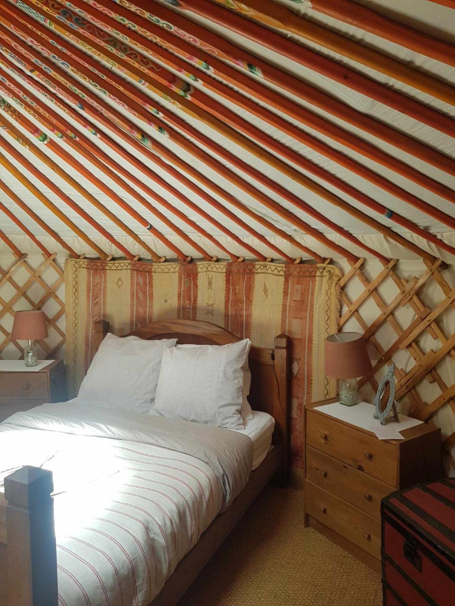 La Toile Sous Les Etoiles Hotel Charron  ภายนอก รูปภาพ